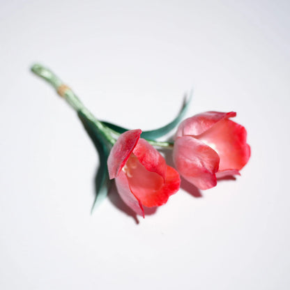 Artisan 'Ronghua' Kit: Craft a Velvet Tulip of Perfect Elegance - Silkpathcraftsmen Company